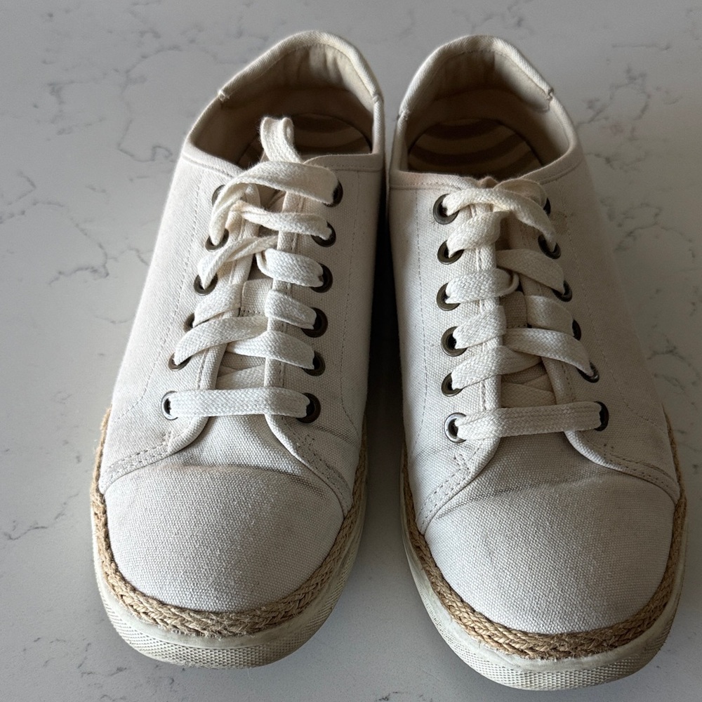 Vionic Off-White Canvas Sneakers